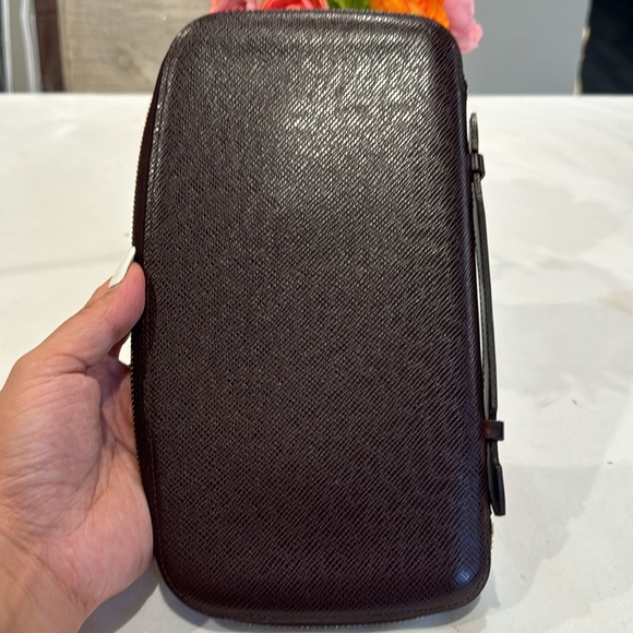 Authentic Louis Vuitton Tyga organizer - Picture 5 of 16